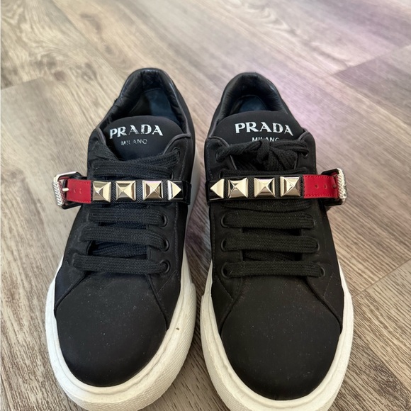 Prada women’s sneakers - Picture 1 of 9